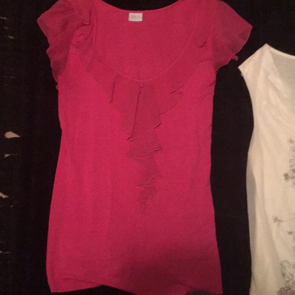 3/25  tops - Picture 4 of 4